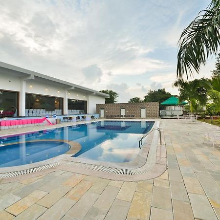 Palette - The Elegance Resort Chittorgarh Buitenkant foto